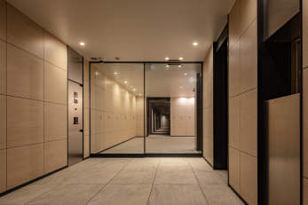 �@�G���g�����X